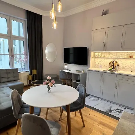 Dk Premium Ballady I Romanse Apartment Olsztyn (Warmian-Masurian)